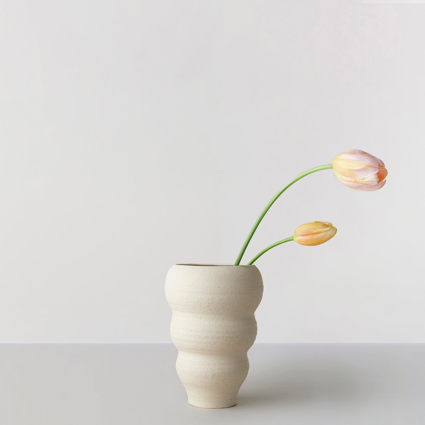 Hand Turned Vase Curved no. 60